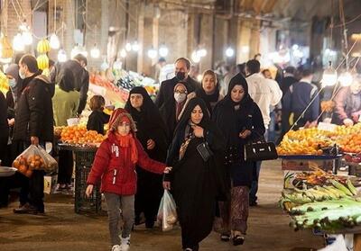 گزارش میدانی تسنیم از بازار شب چله/ یلدا هم لوکس شد/ گرانی خانواده‌ها را هم کوچک کرد - تسنیم