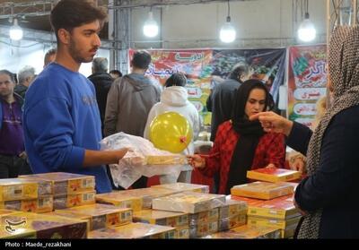 گرانی افسارگسیخته در بازار یلدا/ وقتی بلندترین شب سال برای مردم تاریک‌تر شد‌/ شب چله لاکچری! - تسنیم