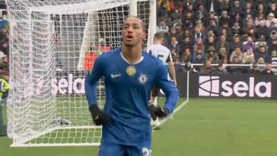 گل دوم چلسی به نیوکسل توسط پدرو