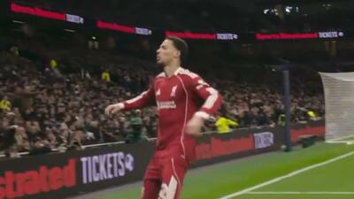 گل دوم لیورپول به تاتنهام توسط اکیتیکه