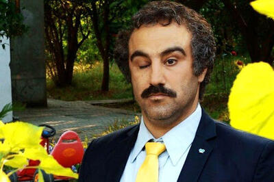  سفر زمان | چهره «نقی معمولی» در سال 82 اولین فیلم سینمایی اش، دانه های ریز برف