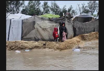 سیل غزه‌ای‌ها را آواره‌تر کرد/گزارش تصویری