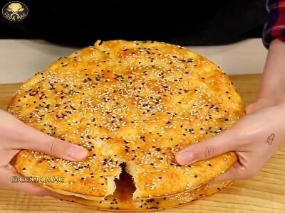  یک نان نرم و اسفنجی برای صبحانه