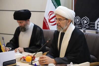 رونمایی از نشان کنگره بین المللی شعر زنان مقاومت در قم