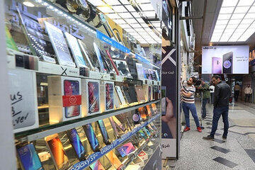 پیش‌بینی یک فعال بازار از وضعیت بازار موبایل/ مسافری‌ها چقدر گران شد؟