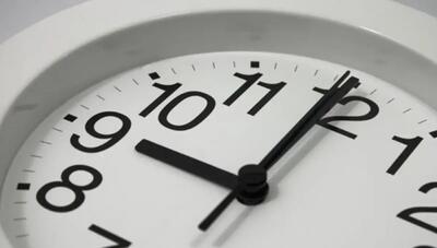 آغاز به‌کار بانک‌ها با دو ساعت تأخیر در اولین روز زمستان