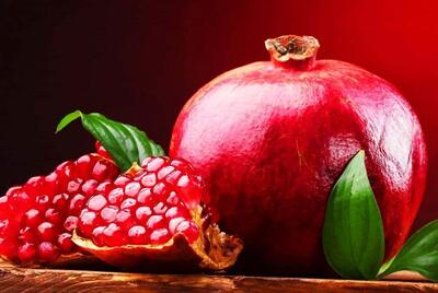 شب یلدا! نه یک کلمه کم نه یک کلمه زیاد/ تقویم رسمی را اصلاح کنید    