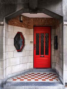 معماری درهای بلژیک توجه گردشگران را جلب می‌کند