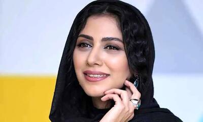  تاریخ وبگردی | رونمایی از پدر شاد و شاداب مونا فرجاد