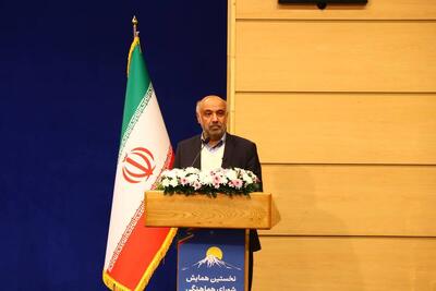 میدری: سیاست‌گذاری‌های اجتماعی باید با رویکرد انسانی و خانوادگی بازنگری شود