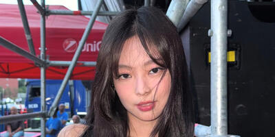  کیم جنی با لباس‌های سیاه و سفید مراسم اهدای جوایز موسیقی را مزین کرد! - چی بپوشم