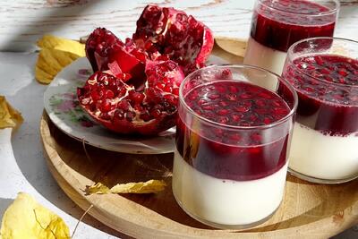  طرز تهیه پاناکوتا خانگی دسر خوشمزه یلدایی ( با ژله انار )