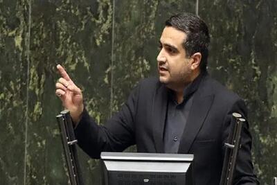 سلمان اسحاقی، نماینده مجلس؛ وقتی مردم برنج ندارند، در بندر شهید رجایی تُن تُن برنج یا در دریا ریخته می‌شود یا زیر باران فاسد می‌شود