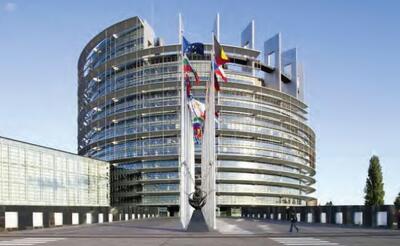 اروپا به واقعیت‌های صنعتی تن داد