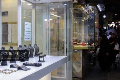 قیمت طلا، سکه و دلار امروز یکشنبه 30 آذر/ کاهش همه قیمت ها + جدول