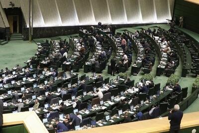 تذکر کتبی ۳۹ نماینده به رئیس‌جمهور: ساماندهی کارکنان دولت اجرا شود