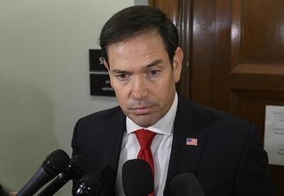 وزیر خارجه آمریکا: ترامپ می‌خواهد تا زمانی که مادورو تسلیم شود، همچنان قایق‌ها را منفجر کند / وضعیت موجود با ونزوئلا غیرقابل تحمل است