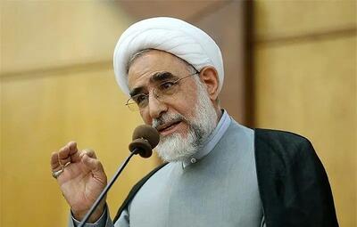 برای اداره کشور راهی جز استقرار نظام حزبی نداریم