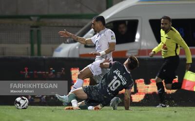 استقلال - گل گهر همچنان در دو راهی تهران - مشهد!