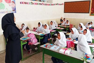 مدارس فردا چه ساعتی باز می‌شوند؟