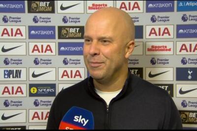 اسلات: اگر بتوانم لحظات آخر را کنار بگذارم، از عملکرد تیم راضی‌ام