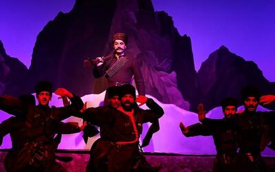  افسانه‌های آذربایجان در صحنه جان می‌گیرند: تولد دوباره تئاتر تبریز