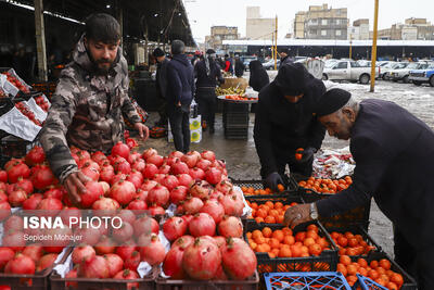 بازار شب یلدا - مشهد