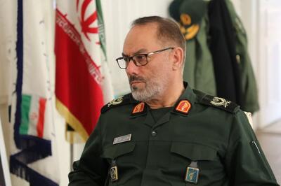  تبیین فرهنگ ایثار و شهادت با نگاهی فراگیر و مردمی دنبال شود