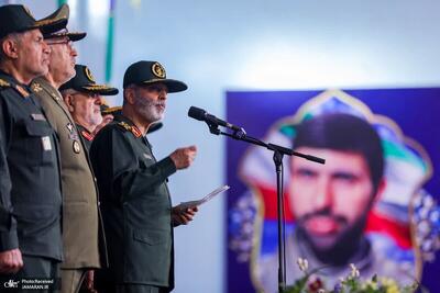  سرلشکر موسوی: رژیم صهیونیستی دست به خودزنی زده است/ ارتش و سپاه پیوند برادرانه و راهبردی دارند