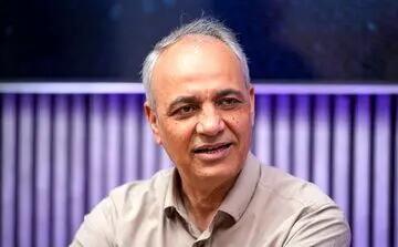 زیدآبادی: چطور مرحوم هاشمی و خاتمی و احمدی‌نژاد و روحانی هیچ حرمت و حریمی نباید داشته باشند و فقط مرحوم رئیسی باید استثنا باشد؟