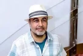 شوخی رضا عطاران با امیرحسین قیاسی در جشن حافظ/ ویدئو