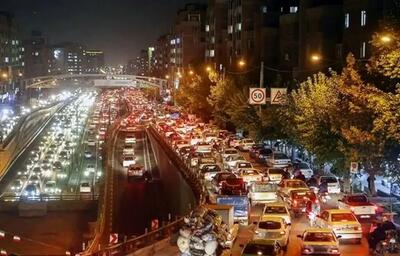  ترافیک تهران تم شب یلدا گرفت/ ویدئو