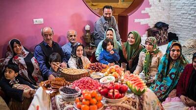  شب یلدا؛ فرصتی برای شادی مردم در روزگار سخت