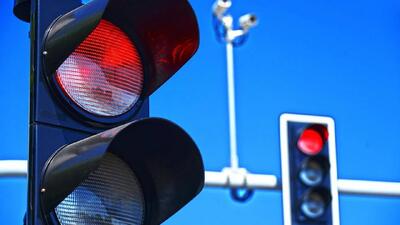 راه‌اندازی اولین چراغ راهنمایی هوشمند «زمان صفر» در پایتخت