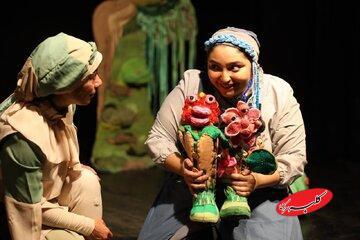  باید به شکل کارگاهی سراغ مخاطب نوجوان رفت؛ نمایشی با تولدهای عجیب - کلبه سرگرمی