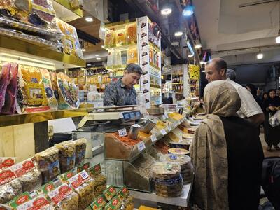  مشهد میان زیارت و تولید؛ جایی که اقتصاد هویت شهری می‌یابد