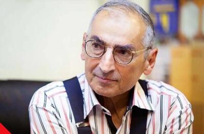  صادق زیباکلام: هنوزم دود از کنده طبقه متوسط بلند می‌شود