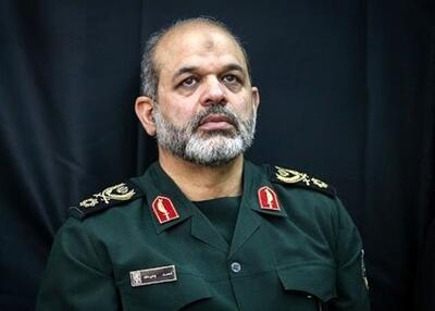  سردار وحیدی: دشمنان جرأت خلع سلاح حزب‌الله را ندارند