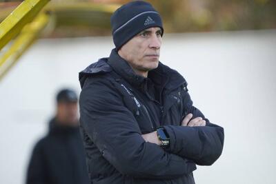 فولاد به دنبال سرمربی خارجی/یحیی گل‌محمدی روی لبه تیغ - پارس فوتبال