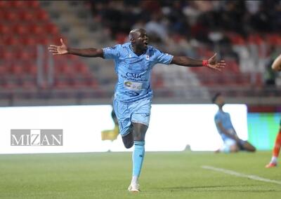 بوبو: استقلال و پرسپولیس بزرگند، اما فعلاً خانه من چادرملو است/ برای آقای گلی وسواس ندارم - پارس فوتبال