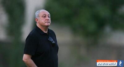 بهتاش فریبا پیشکسوت استقلال : کمیته انضباطی با کسر امتیاز ورود کند