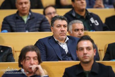 حمایت استقلالی محبوب از کریم باقری با قلب آبی +عکس - پارس فوتبال