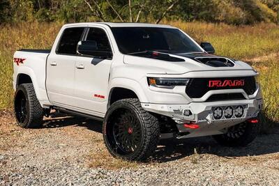 پیکاپ رم TRX با ۱۵۵۰ اسب بخار، سریع‌تر از لامبورگینی! - پدال