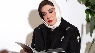  عکس استایل مجلل و کلاسیک «نسیم ادبی / درخشش مرواریدها بر پالتوی فوتر مشکی