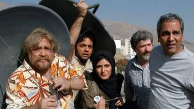  فیلم/سکانس خنده دار دعوای مهران مدیری با همسایشون بخاطر دیش ماهواره / تا دیروز دم آسانسور میگفتی دربست!