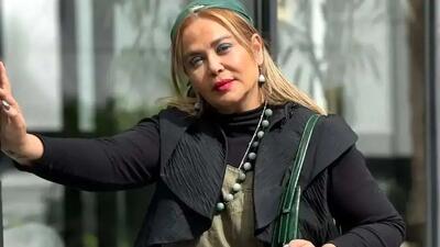  فیلم آواز خواندن افتضاح  بهاره رهنما ! /  چقدر بد کفتر کاکل به سر میخونه ... روی پسر مهران مدیری رو سفید کرد