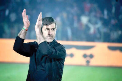 در نقد آنچه برای کریم باقری‌ها رخ داد؛ دوست دارید به خانواده شما هم فحاشی شود؟