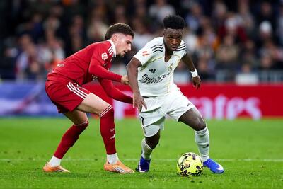 هواداران رئال وینیسیوس را هو کردند!