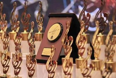 جشن حافظ، روایت همزیستی مدیوم‌ها | سیاست روز