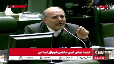  لک علی‌آبادی: تورم و گرانی پدر مردم را درآورده/ یلدایی برای مردم باقی نمانده که ما تبریک بگوییم!